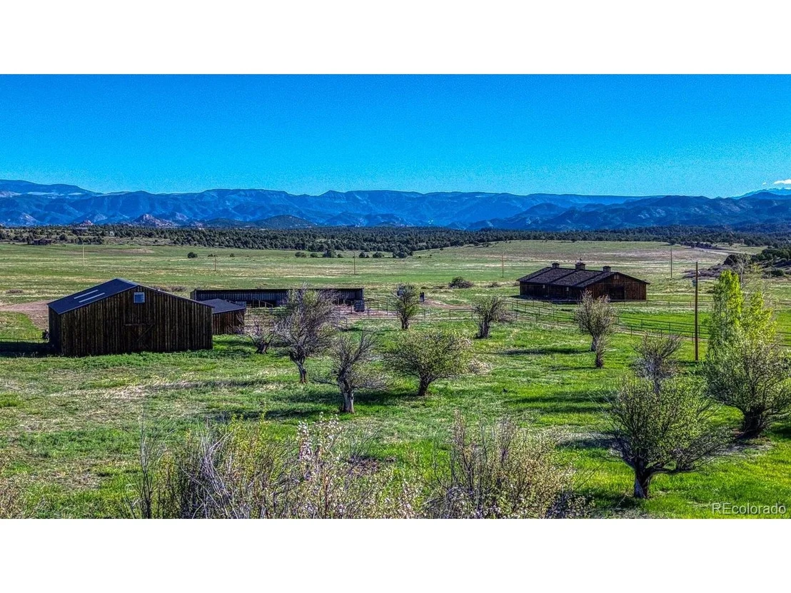 Photo of 1216 Cowboy Way