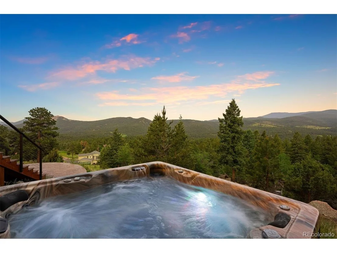 Photo of 187 Marion Dr