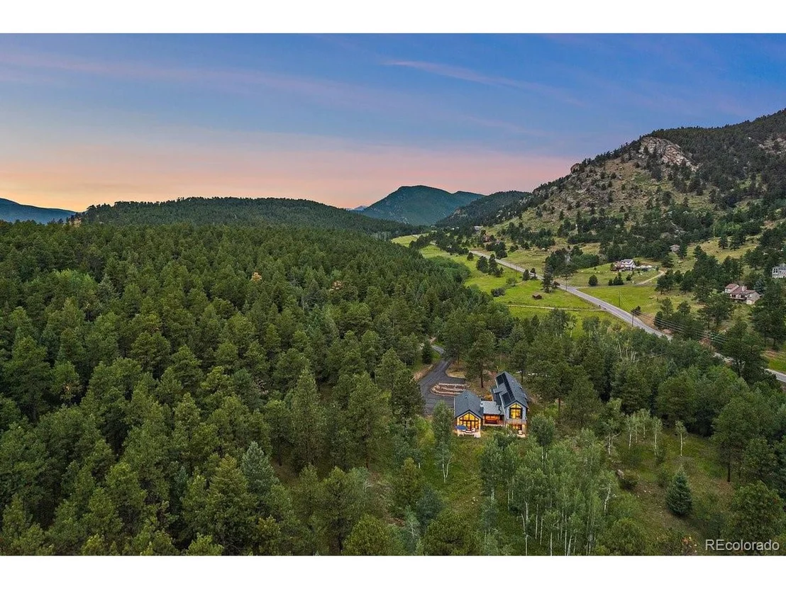 Photo of 32990 Stagecoach Blvd