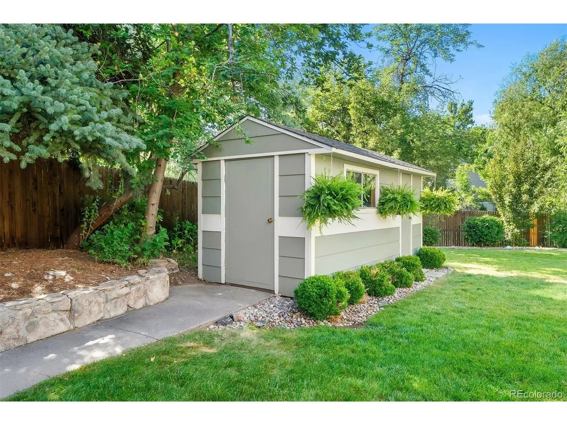 Photo of 5988 E Weaver Cir