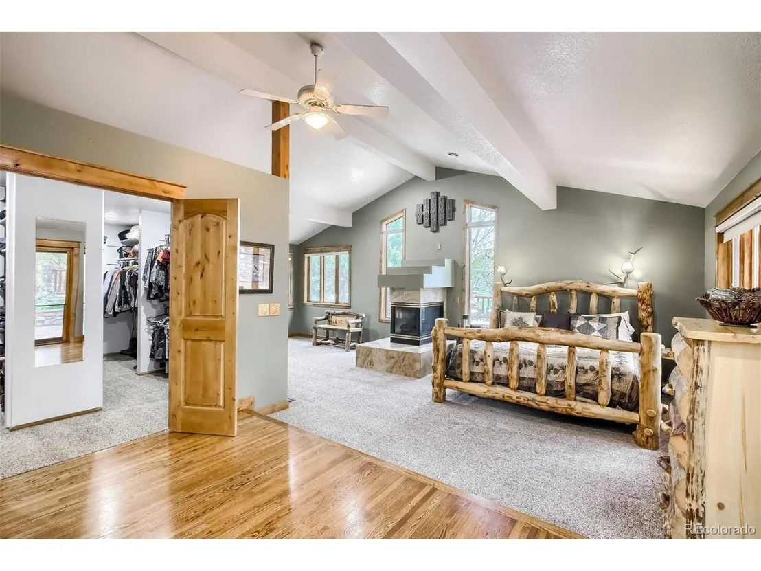 Photo of 5335 Pine Ridge Rd