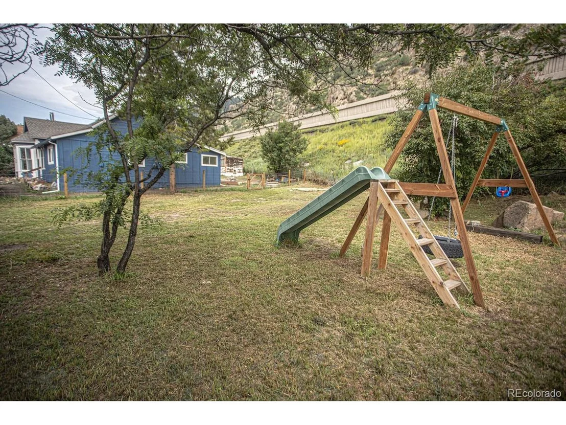 Photo of 1845 County Road 308