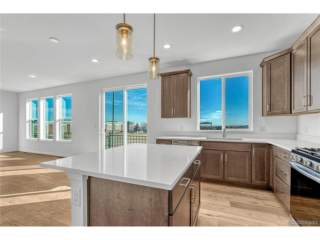 Photo of 246 Mohawk Cir