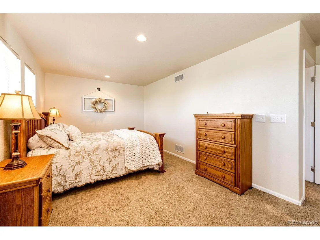 Photo of 446 N Coolidge Way