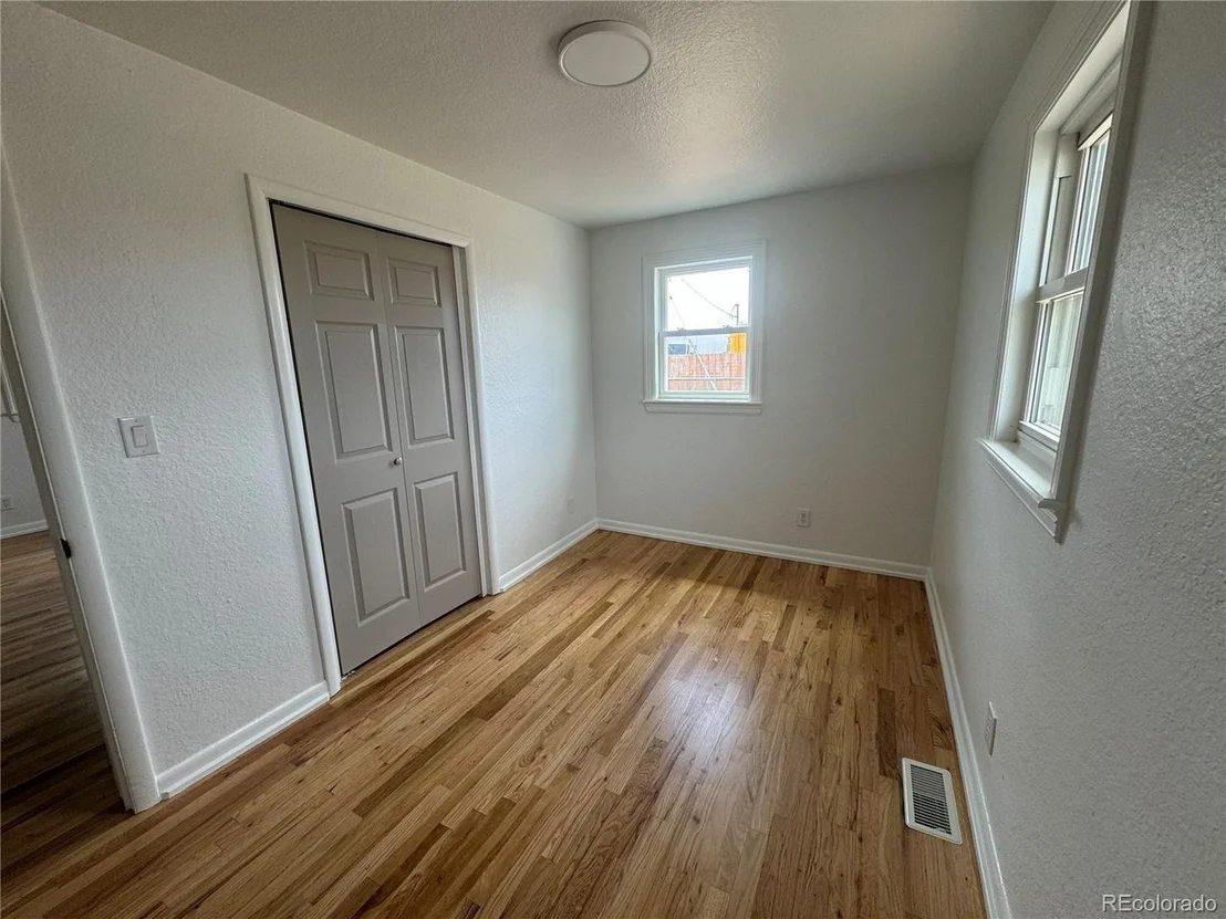 Photo of 406 Rocha Way