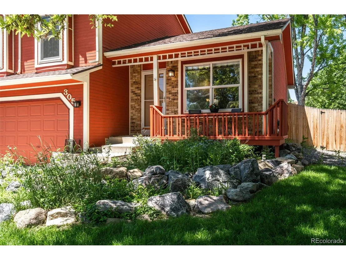 Photo of 305 Mulberry Cir