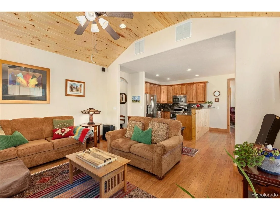 Photo of 9900 E Cheyenne Cir
