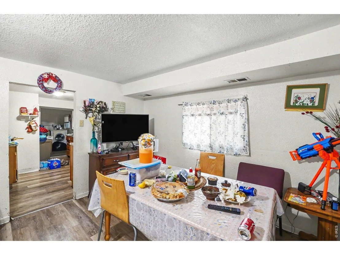 Photo of 400 22nd Ave