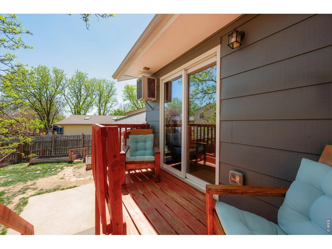 Photo of 811 Table Mountain Ct