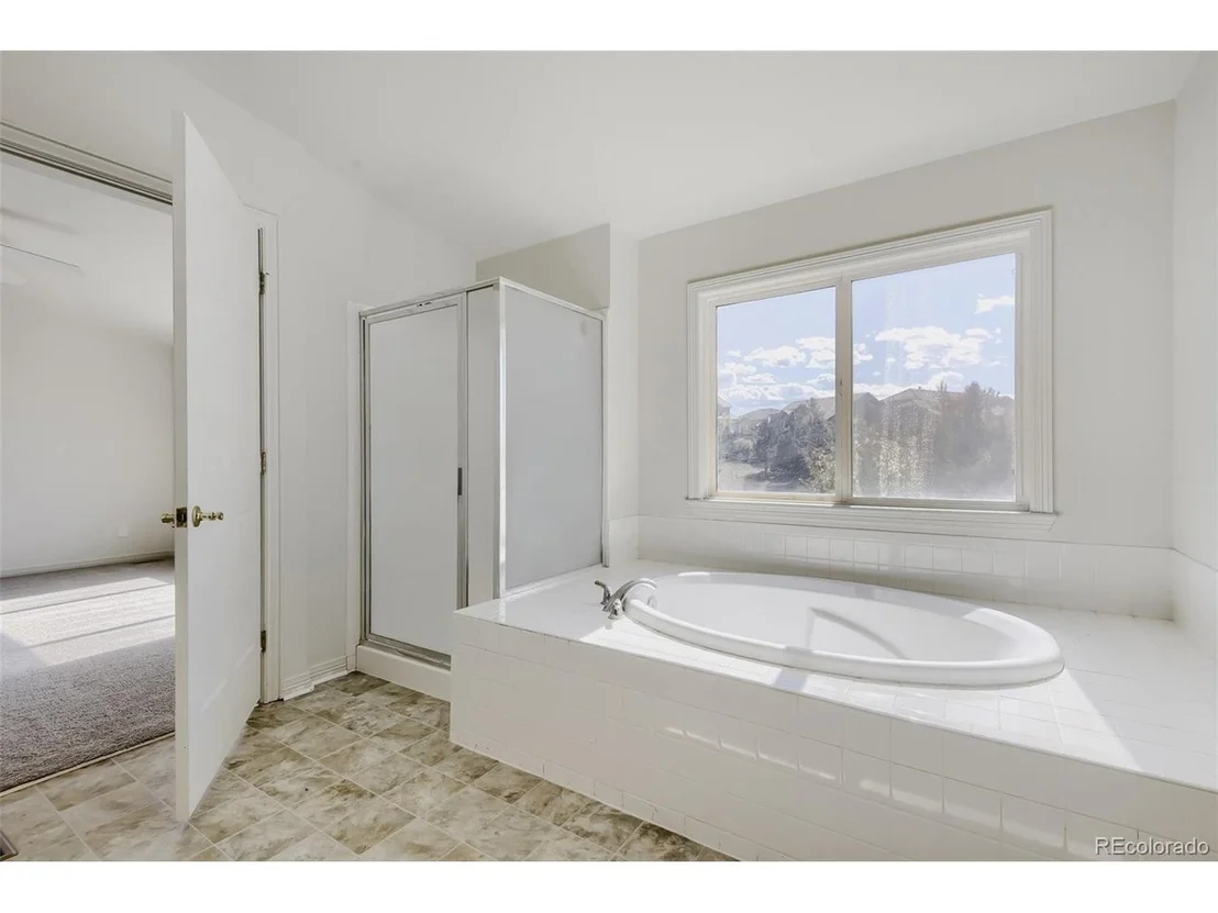 Photo of 796 Ridgemont Cir