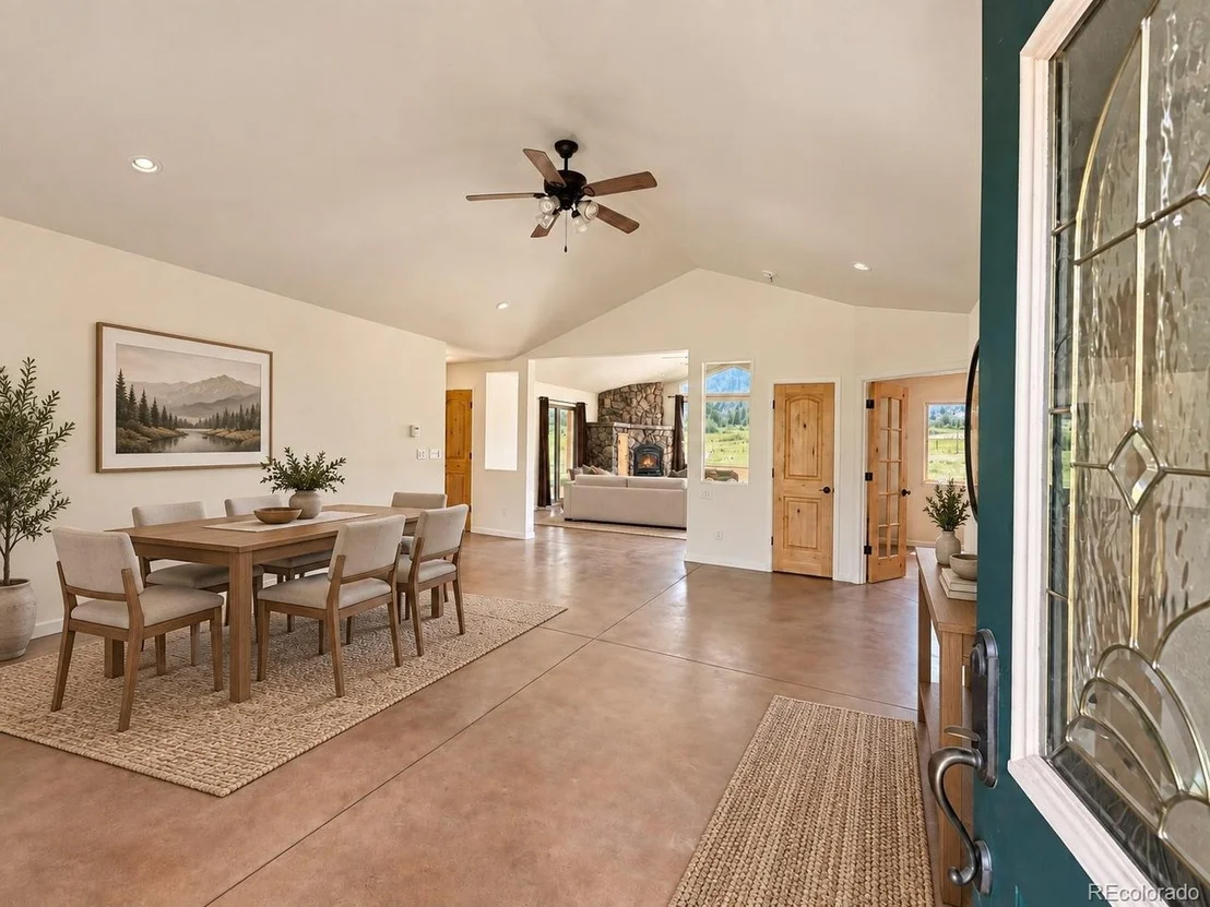 Photo of 6085 County Road 210