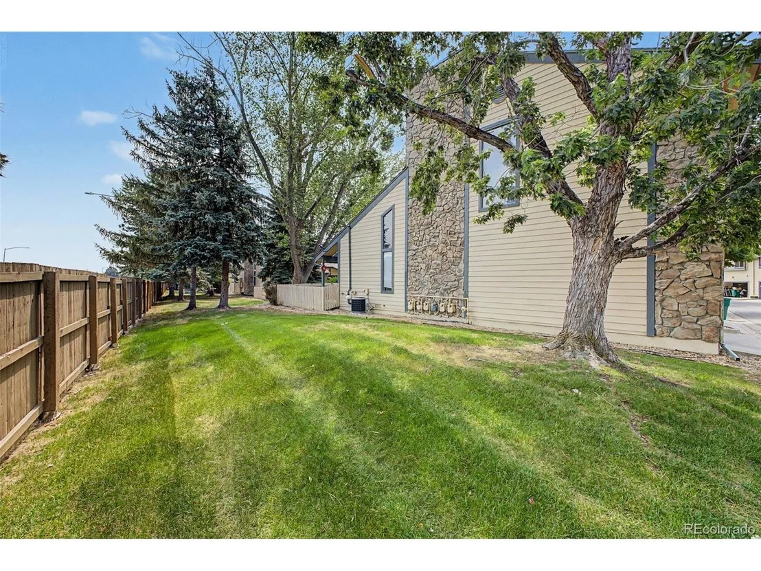 Photo of Unit F at 8790 Allison Dr