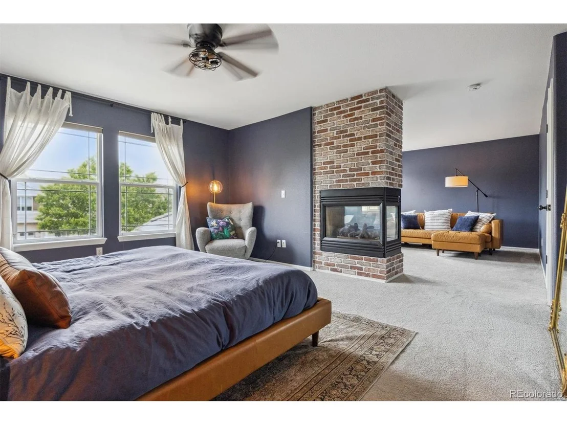 Photo of 10535 Laurelglen Cir