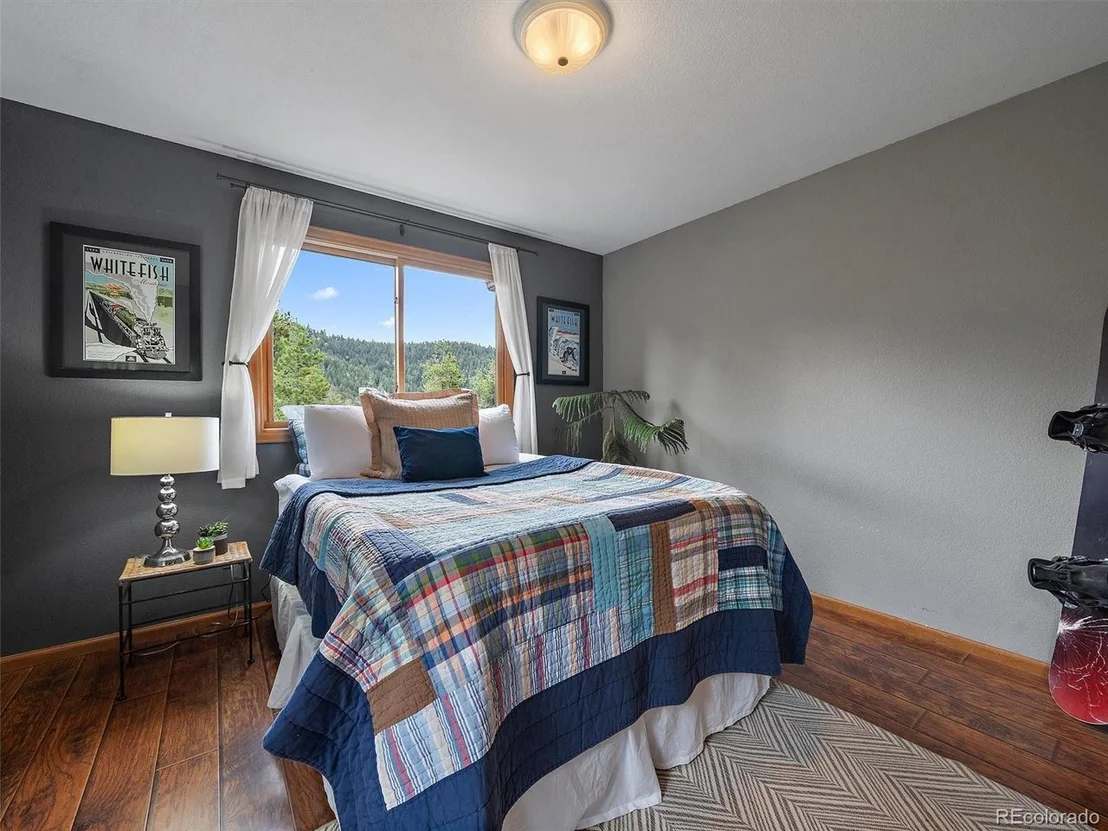 Photo of 34878 Forest Estates Rd