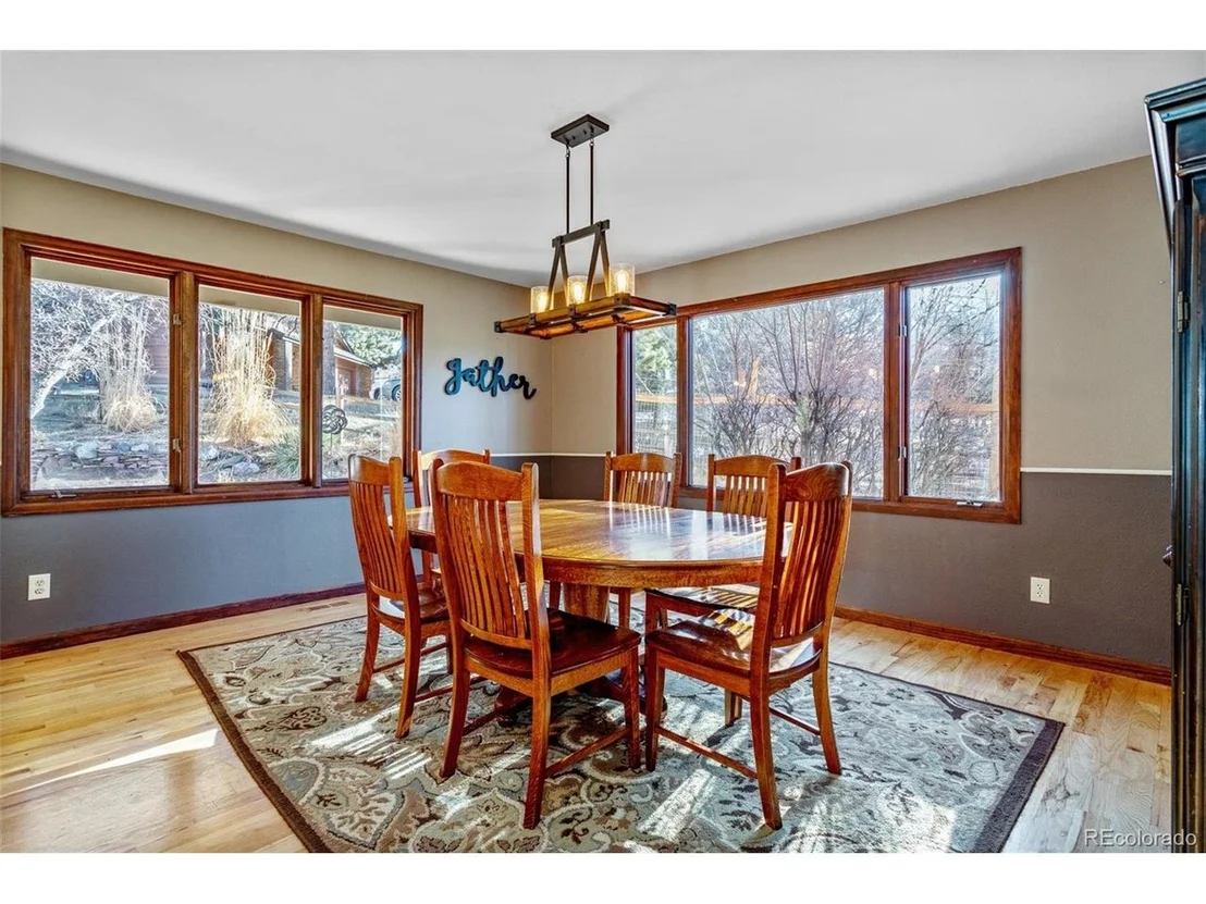 Photo of 8355 Lightening View Dr