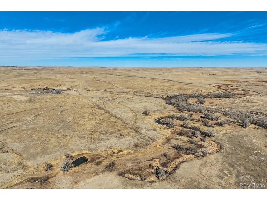 Photo of 18300 County Rd 105
