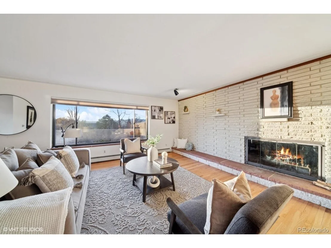 Photo of 38 Hillside Dr