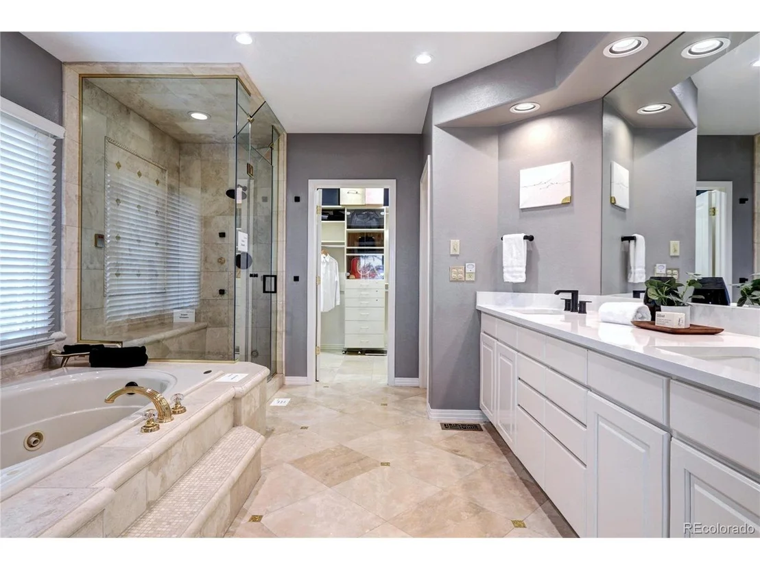Photo of 12 Red Tail Dr