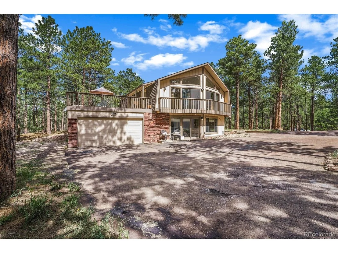 Photo of 385 Seneca Way