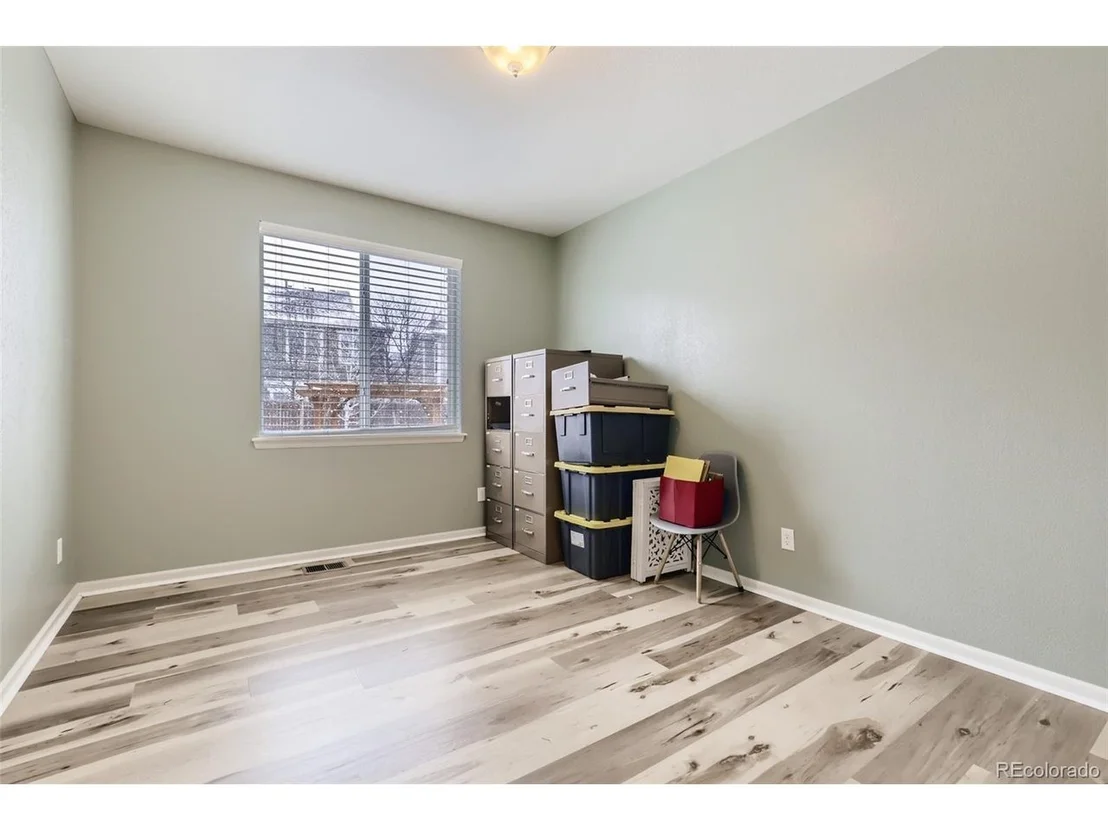 Photo of 563 Oxbow Dr