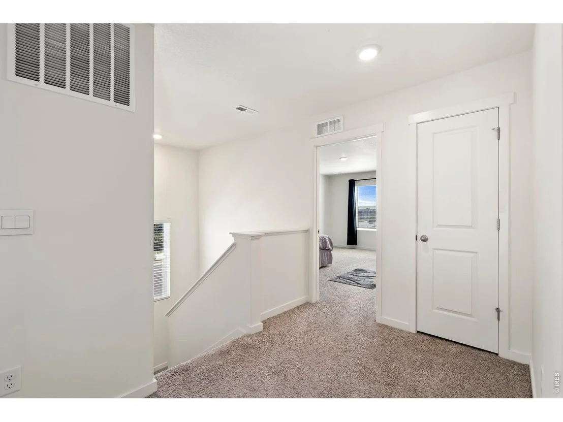 Photo of 717 Lake Emerson Rd