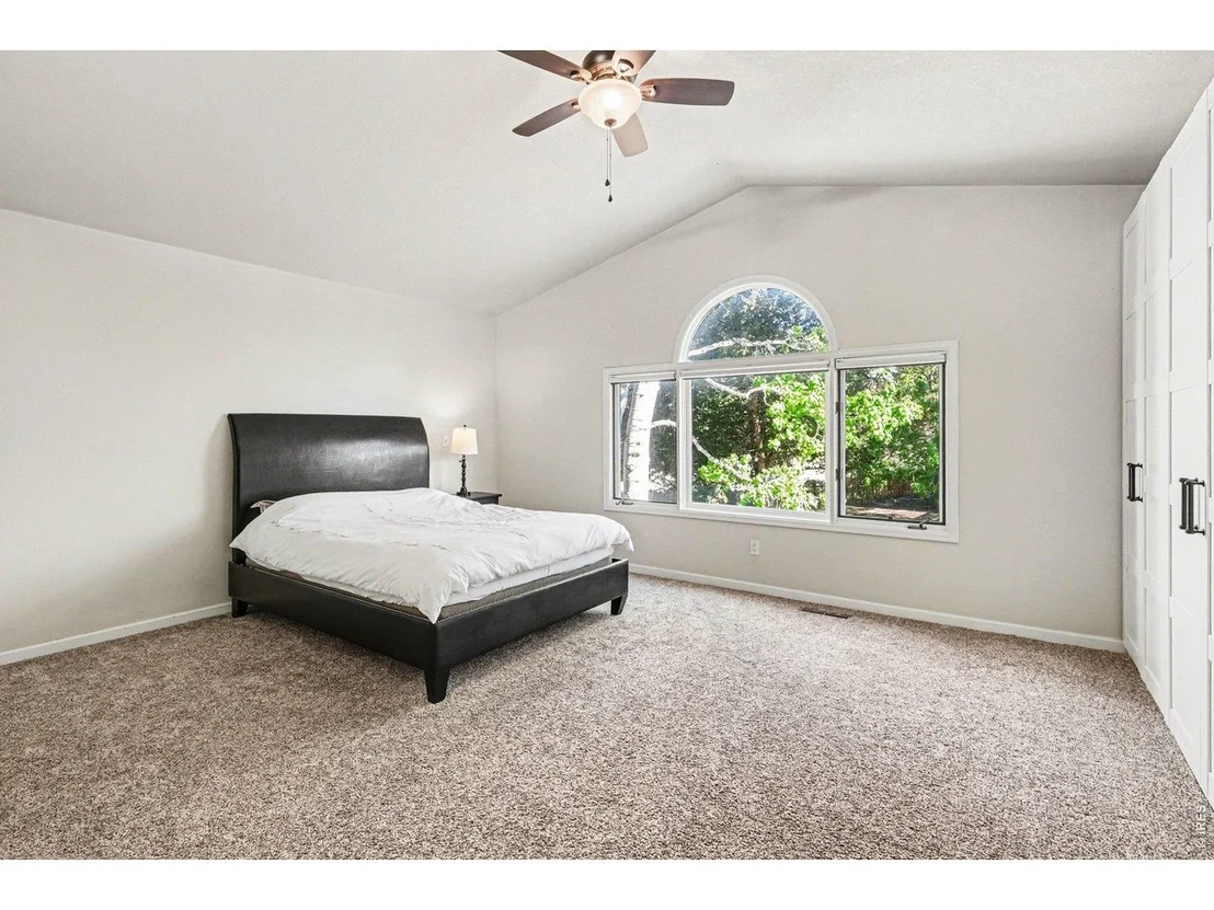 Photo of 1502 River Oak Dr