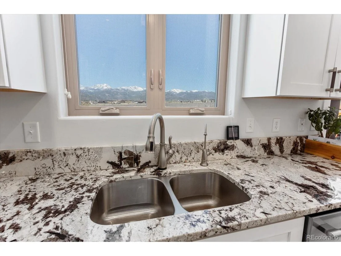 Photo of 8472 Windmill Ct