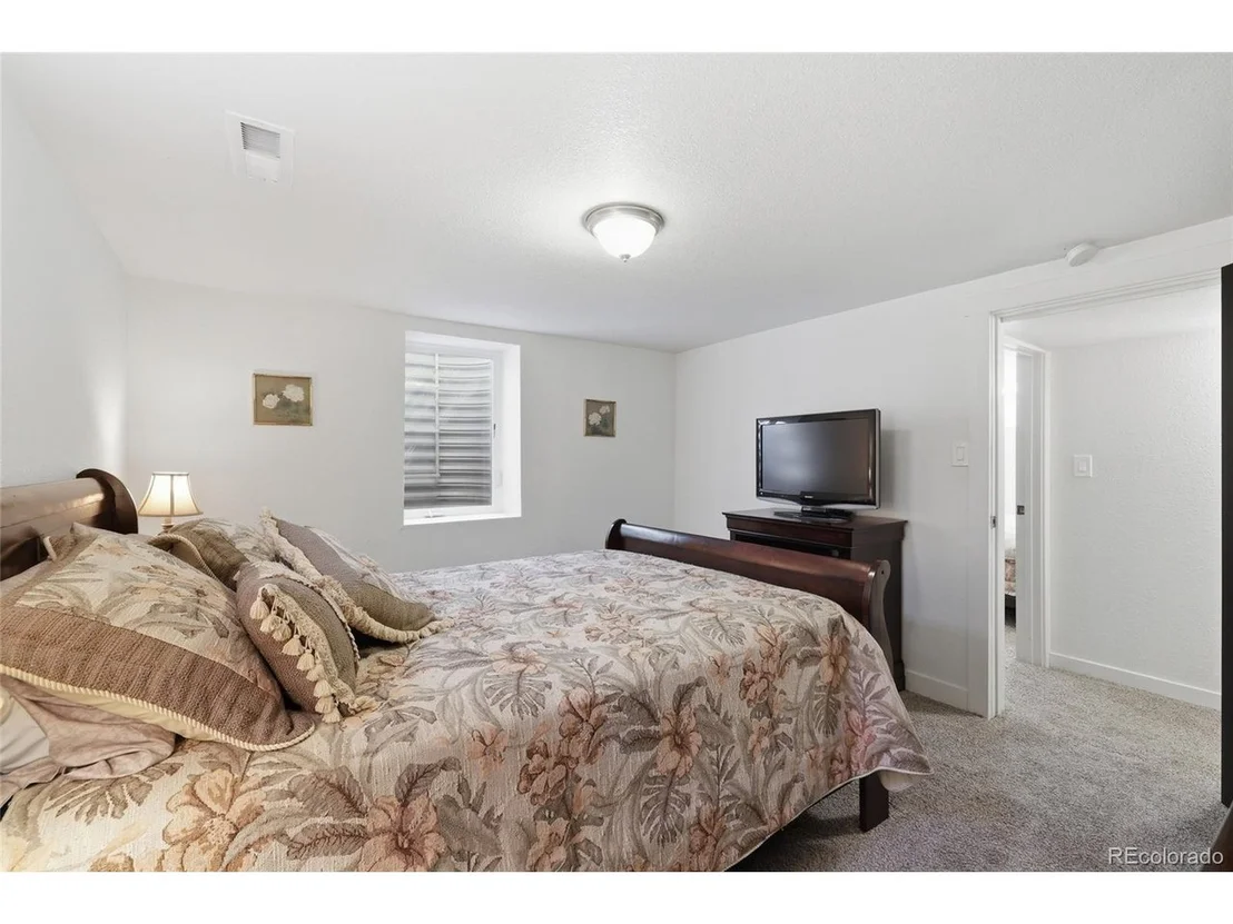 Photo of 2705 Sunset Ln