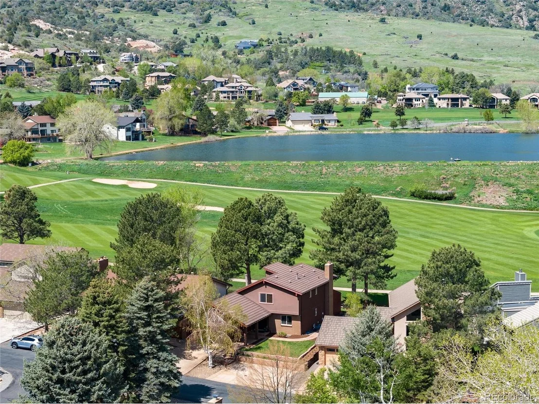 Photo of 5253 Golf Course Dr