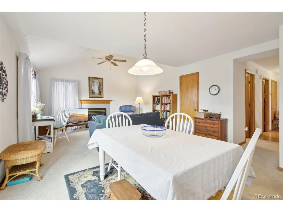 Photo of 1411 Maple Dr