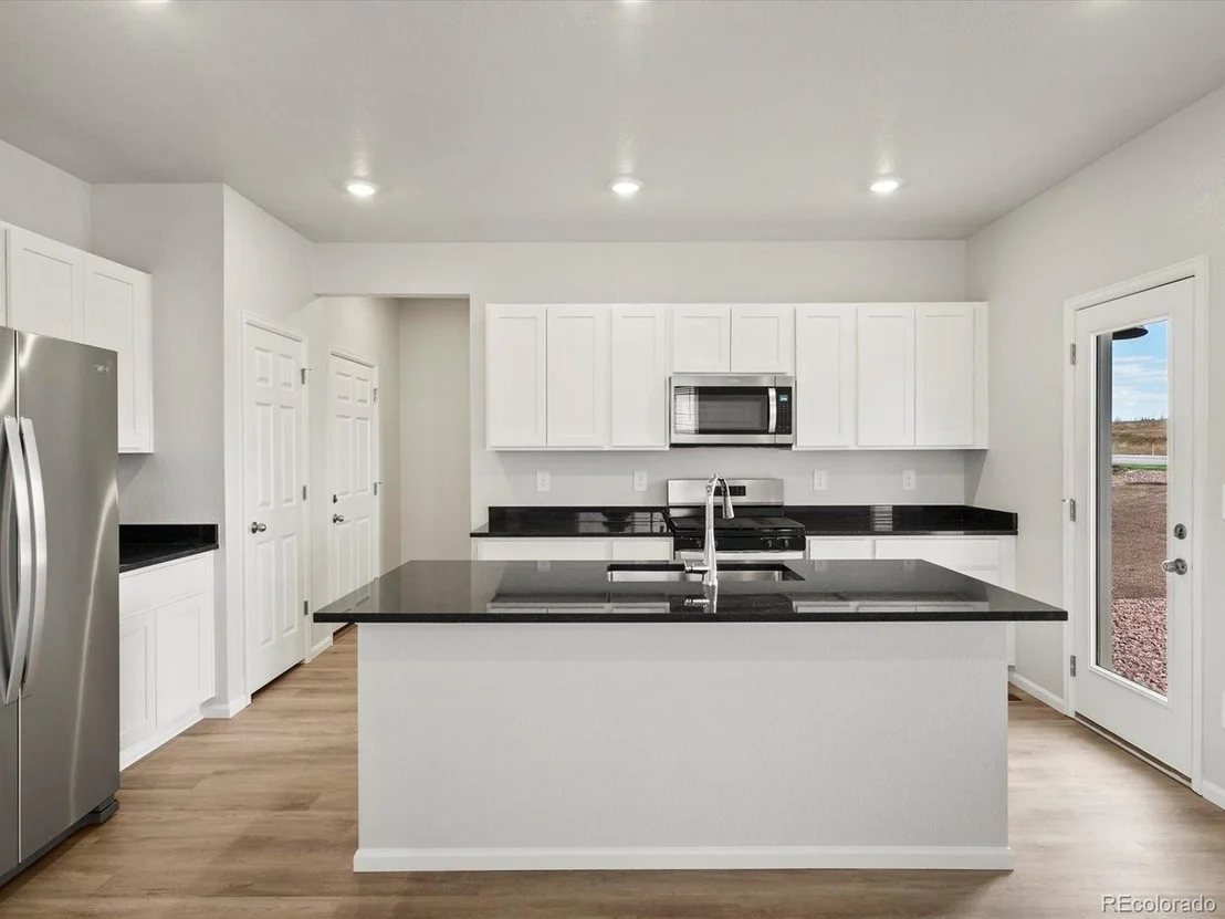 Photo of 512 97th Ave