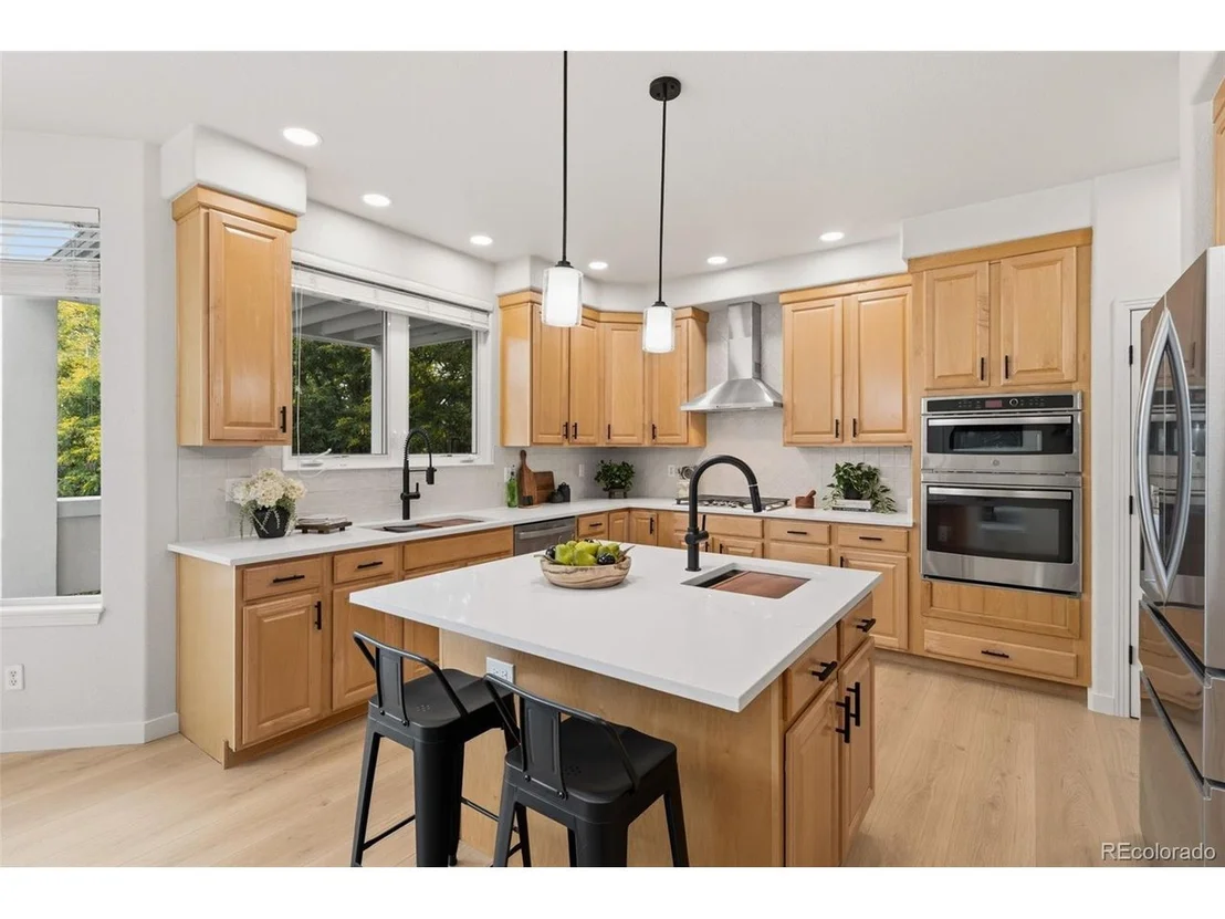 Photo of 16628 W 69th Cir