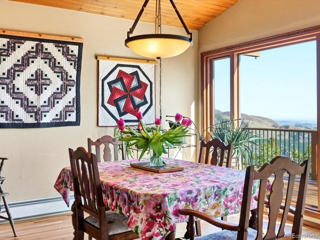 Photo of 345 Deer Trail Cir