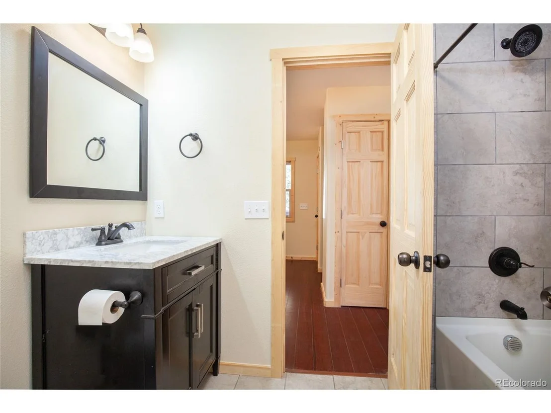 Photo of 1028 Quarry Rd