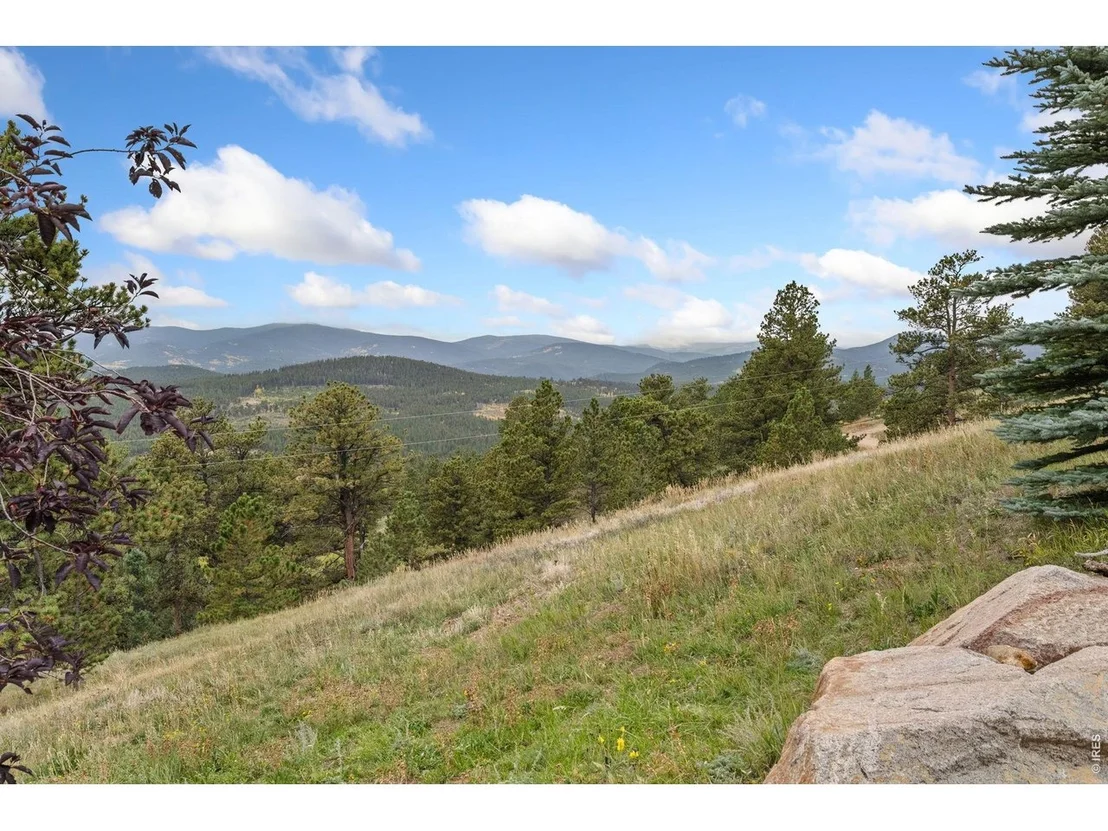 Photo of 697 N Beaver Rd