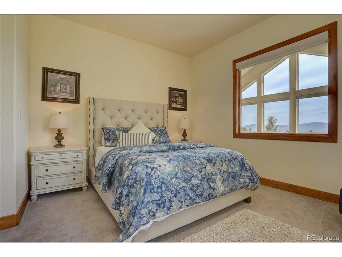 Photo of 11345 Pauls Dr