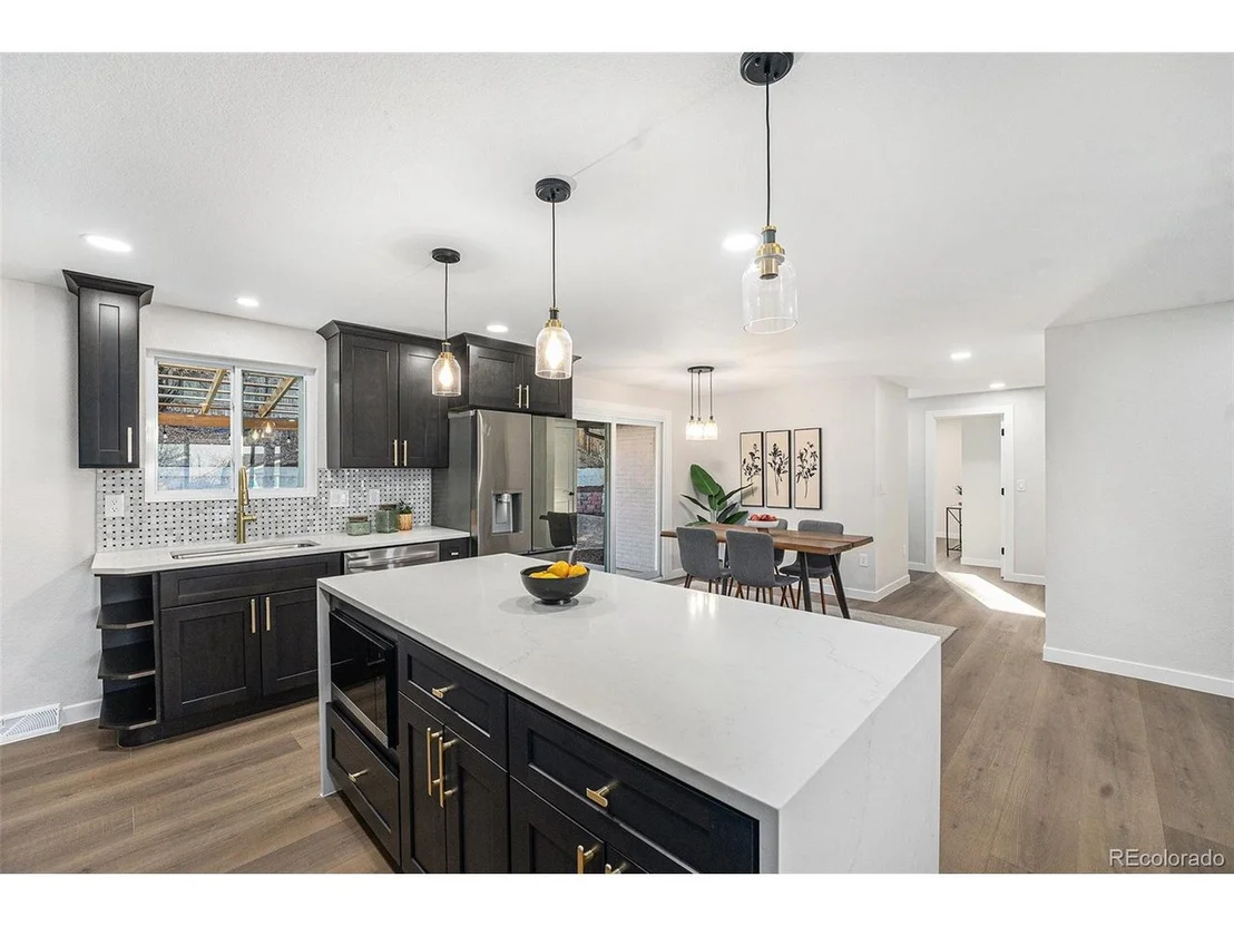 Photo of 8236 W 71st Pl
