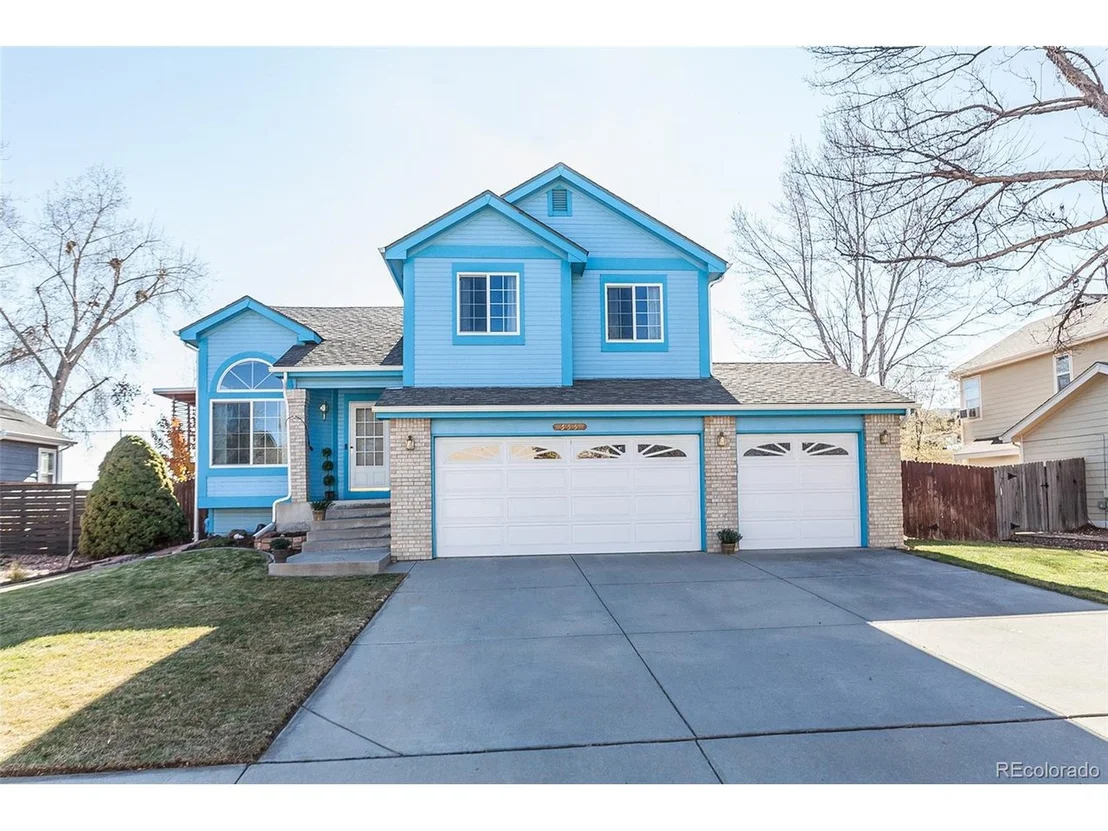 Photo of 555 Cherrywood Dr