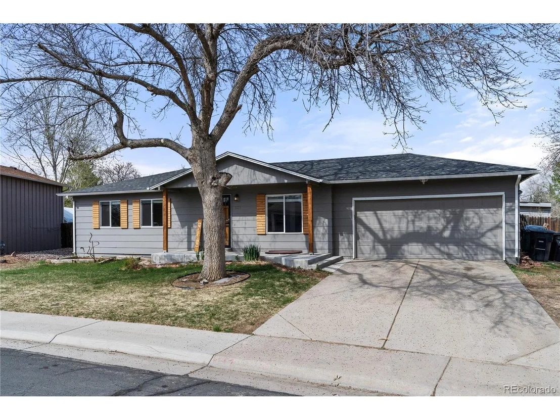 Photo of 11127 Clermont Dr