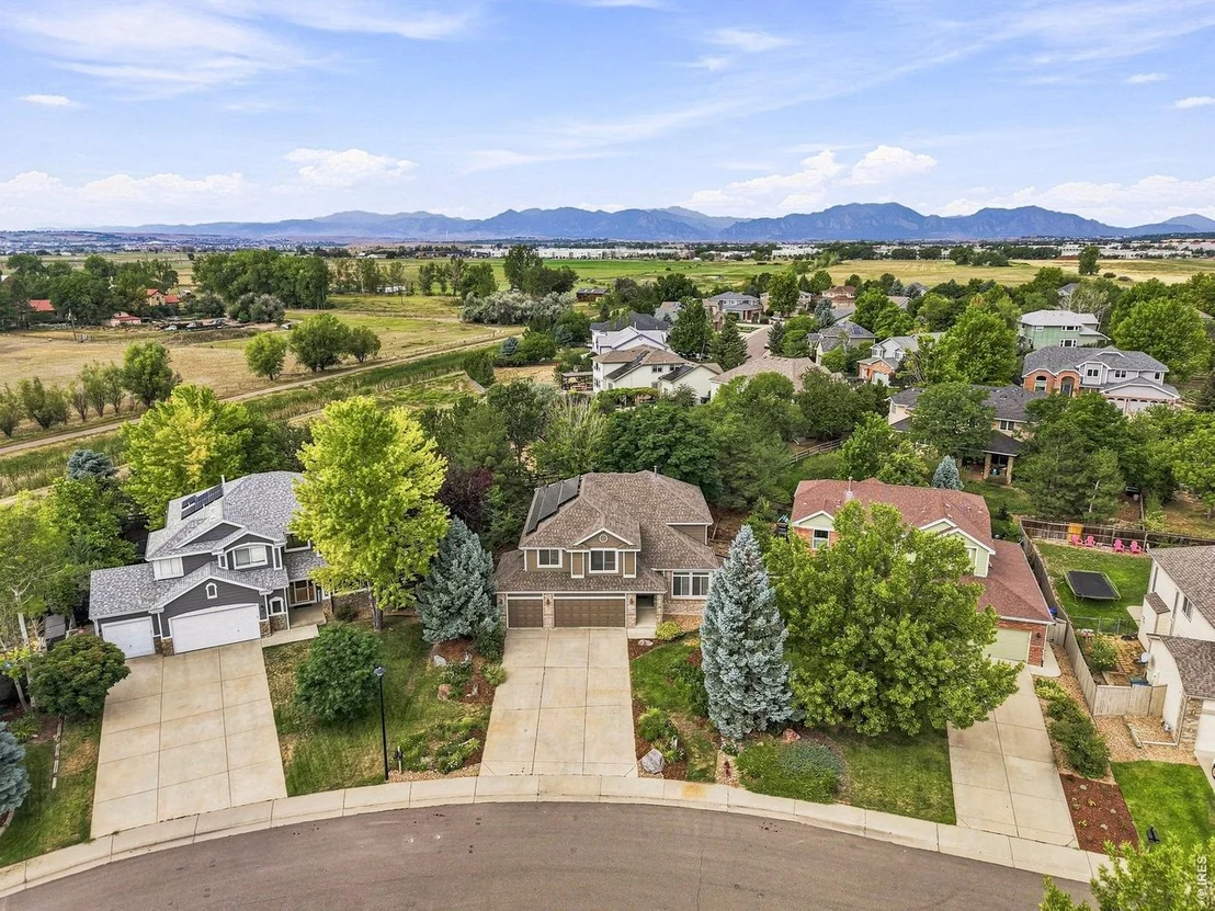 Photo of 2854 Blue Jay Way