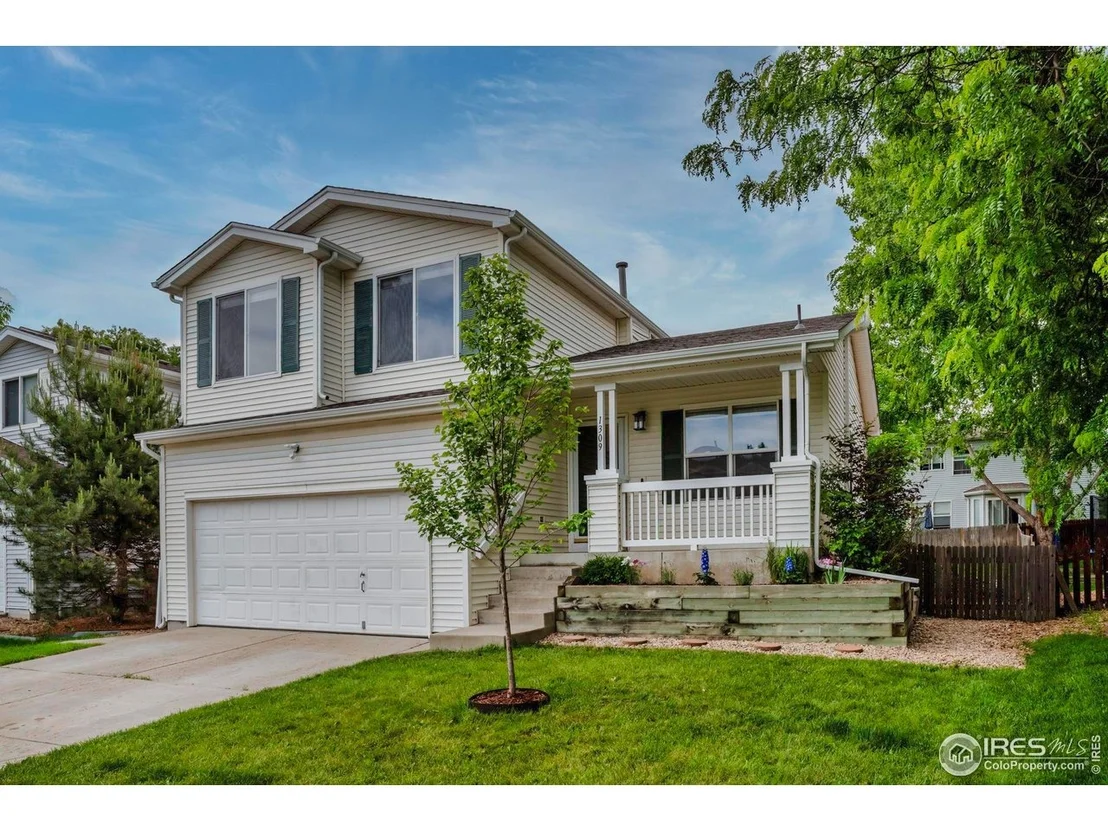 Photo of 1309 Red Mountain Dr