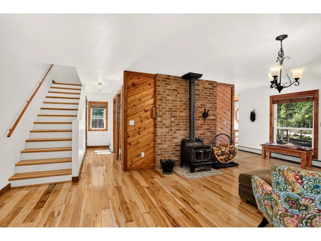 Photo of 104 E Dory Way