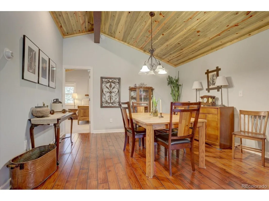 Photo of 29577 Larkspur