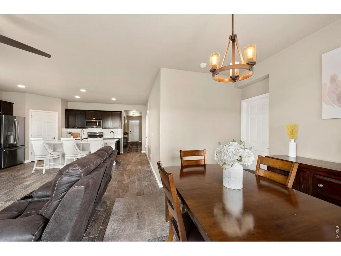 Photo of 10398 Stagecoach Ave