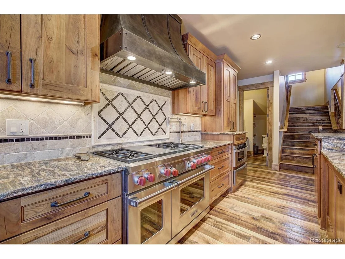 Photo of 73 Regent Dr