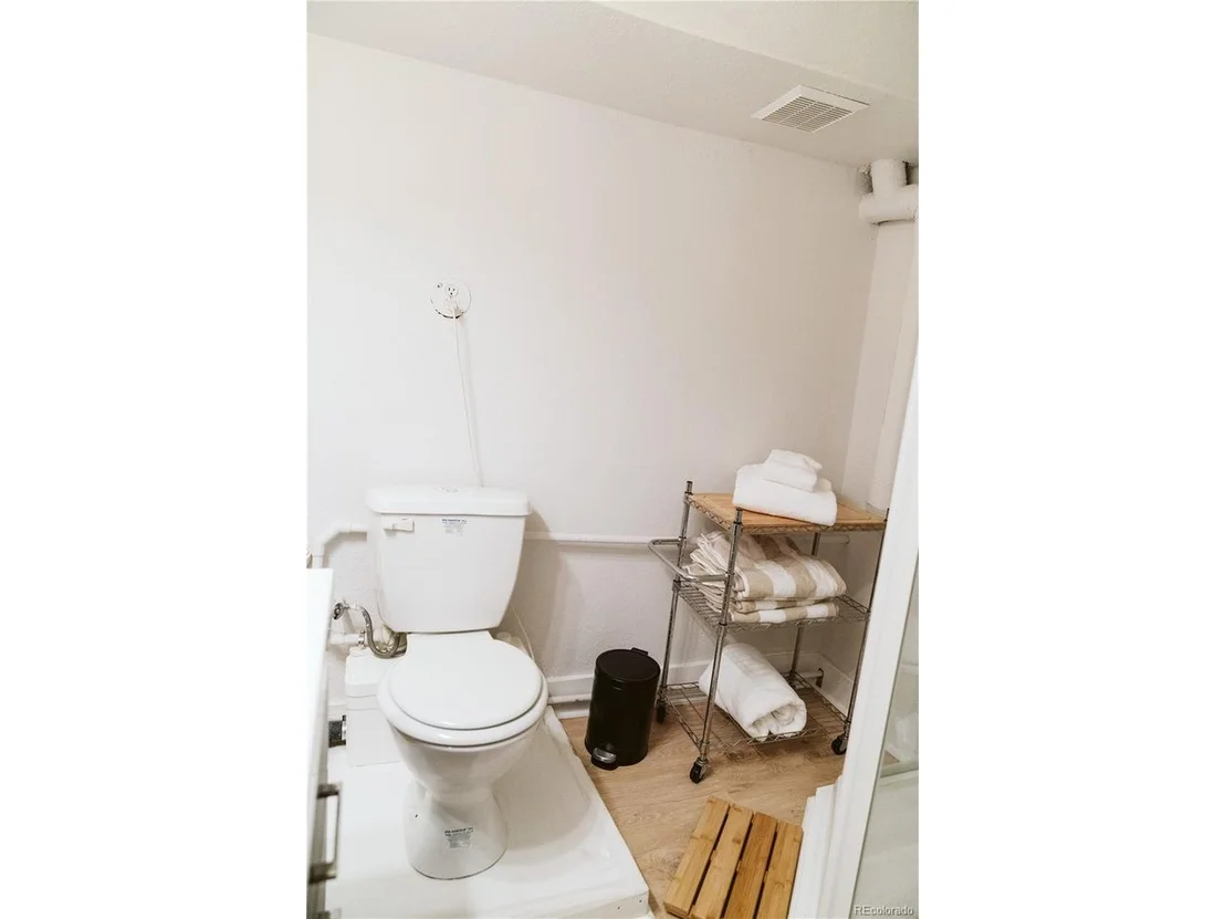Photo of 4212 Lowell Blvd