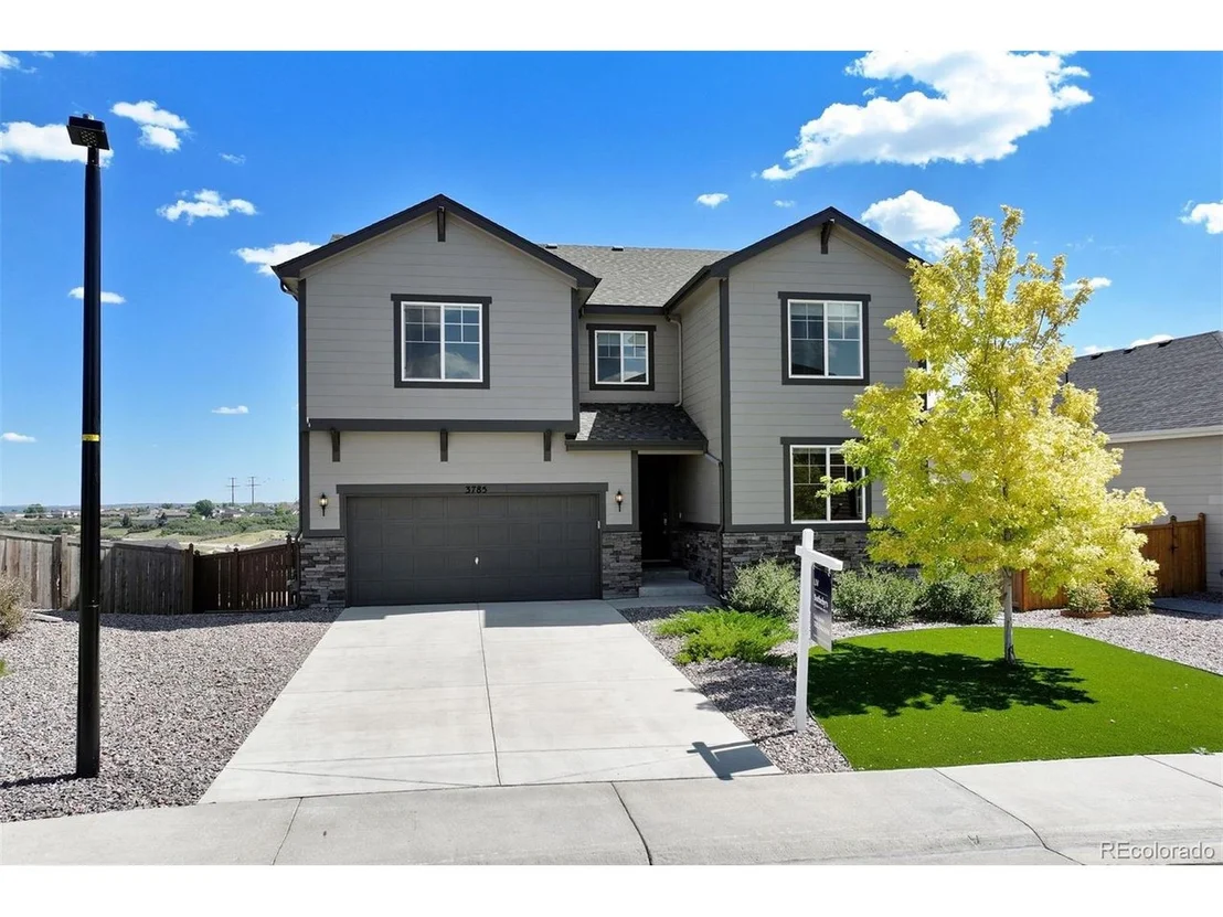 Photo of 3785 White Rose Loop