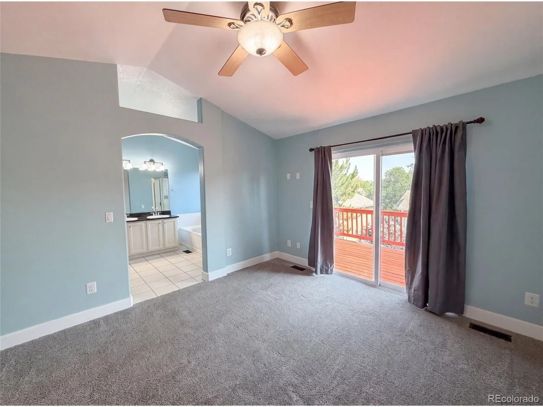 Photo of 9624 Crosspointe Dr