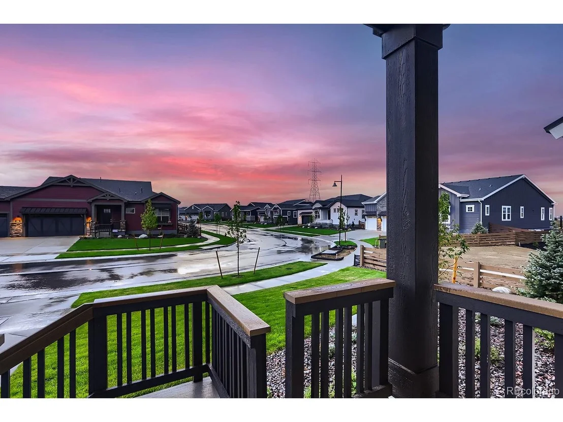 Photo of 895 Quarry Cir