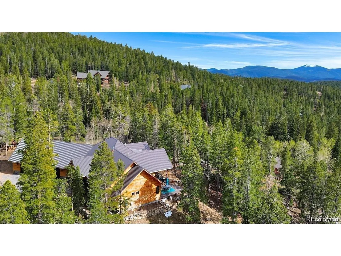 Photo of 350 Foxtail Dr